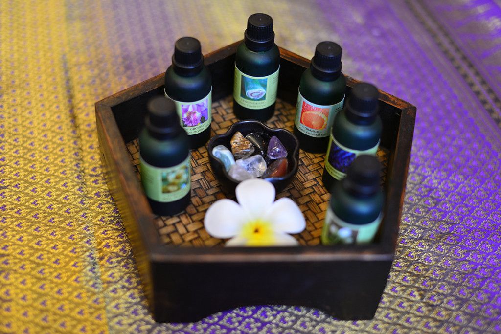 Thai Aroma Oil Massage